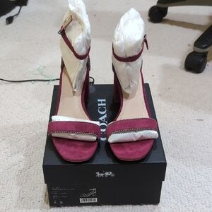 Coach Maddie Beachwood Sandals Bead Chain Block Heels Bright Cherry Sz 8 US Pink